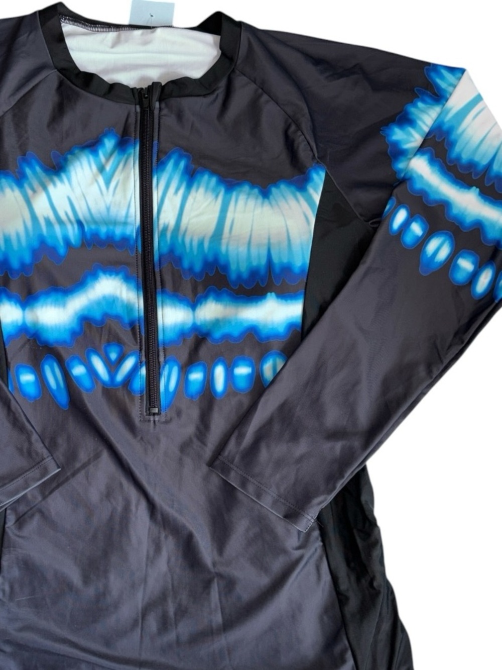 Women's Black Rash Guard with Blue Tie-Dye Accents, PTP:19.5-21”, L:27”, NWOT - Picture 4 of 10